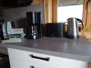 Küche "bestens" ausgestattet + Soda-Stream