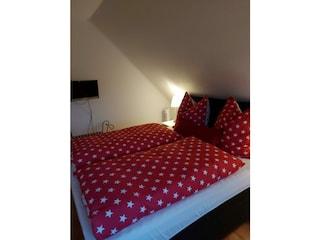 Schlafzimmer unten