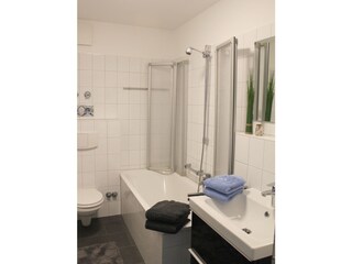 Holiday apartment Sahlenburg Bathroom 16
