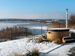 Hot Tube im Schnee