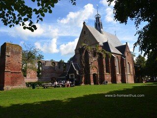 Ruïnekirche in Bergen Zentrum