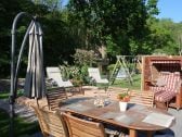 Garten, Terrasse und Holzdeck