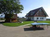 Das Ferienhaus mit Grillplatz mitten im grünen