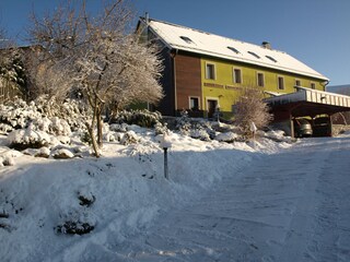 Winter mit Eis und Schnee