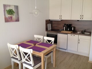 Küche und Essbereich