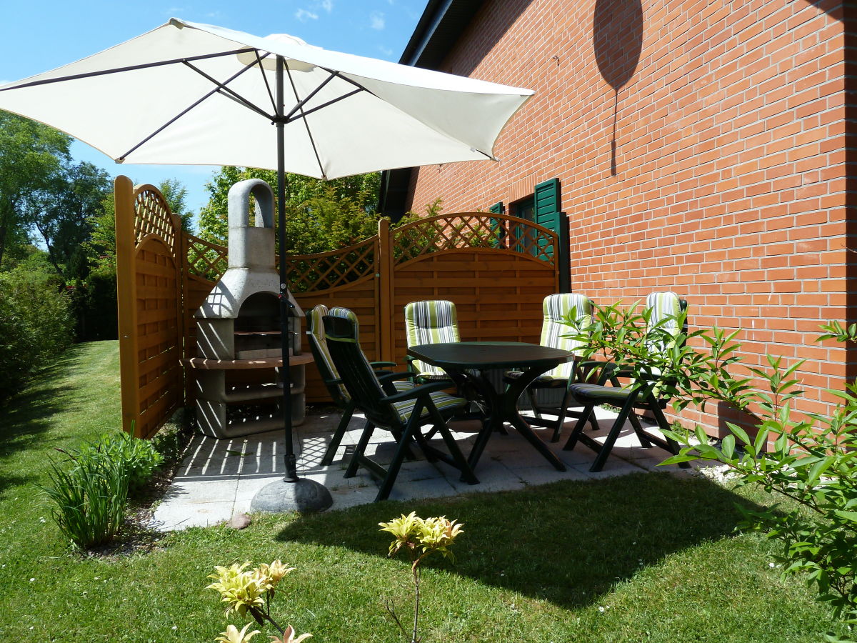 Terrasse mit Grillplatz