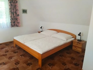 Das Schlafzimmer