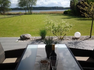 Terrasse mit Seeblick