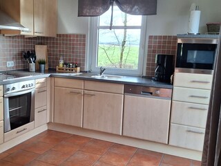 Kühlschrank und Geschirrspülmaschine