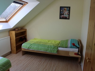 Schlafzimmer OG 2 Einzelbetten