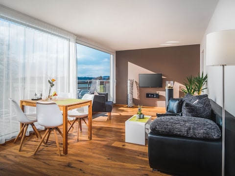 Ferienwohnung Sandra mit Balkon nahe Bodensee & Pfänder