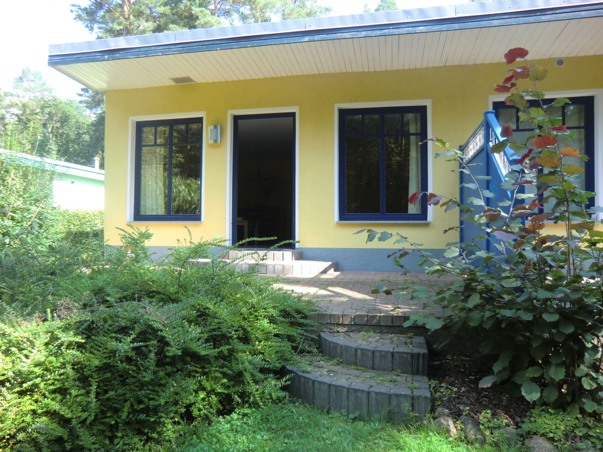 Bungalow Klein Pankow Außenaufnahme 2