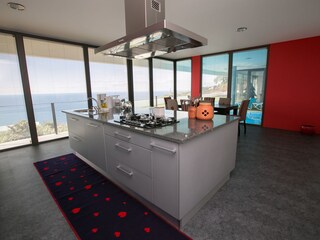 Villa Calheta, Madeira Features 13