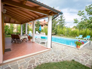 Villa mit Pool