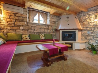 Villa Tinjan Caratteristiche 12