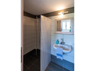 Apartment Kamilari Bathroom 17
