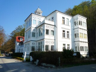 Ihre Loggia: ganz oben am Giebel (ganz rechts im Bild)