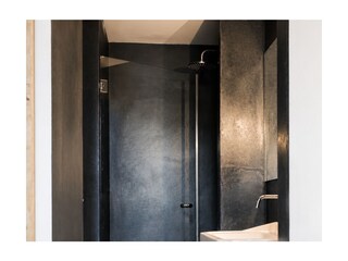 Villa Vignone Bathroom 25
