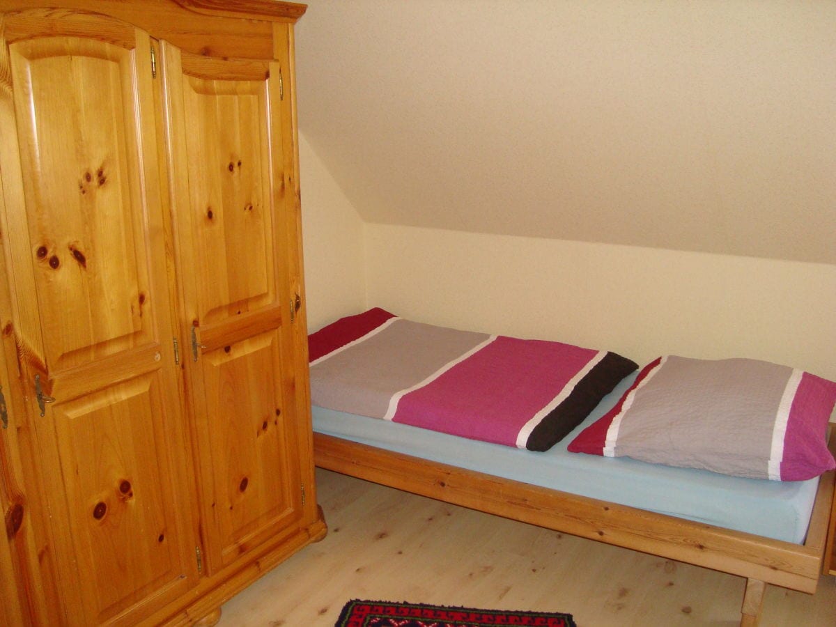 2. Schlafzimmer mit 2 Einzelbetten - Fewo Stauch