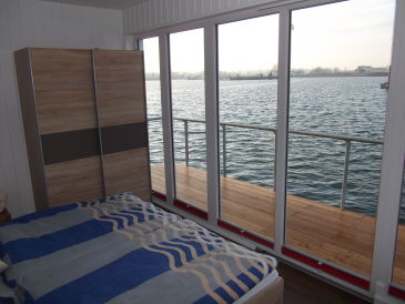 Holiday apartment Luxus Ferienwohnung im schwimmenden Haus