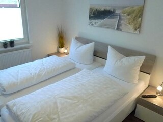 Das Schlafzimmer mit Doppelbett