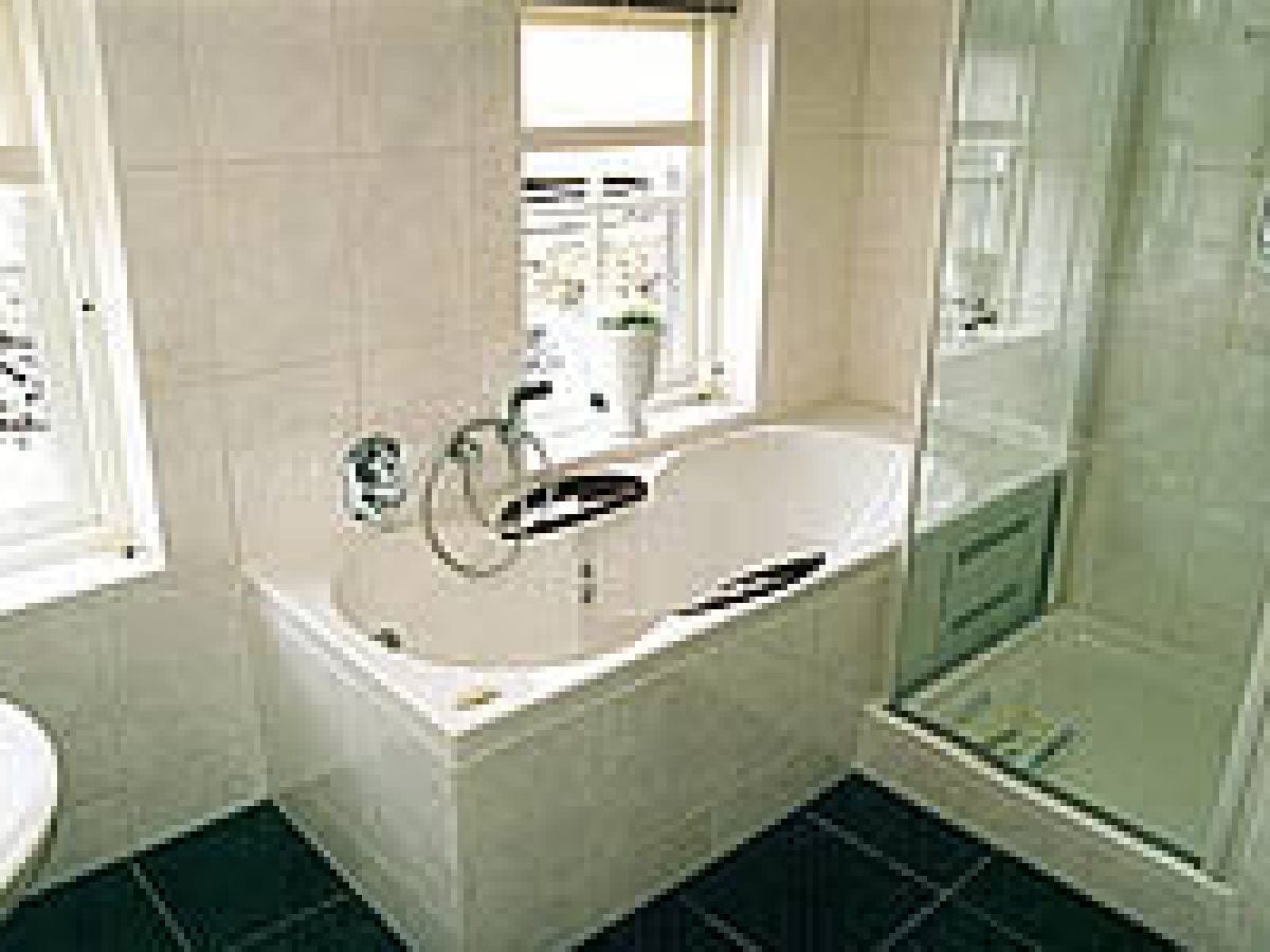 Badezimmer mit whirlpool – midir