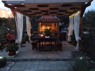 grill area