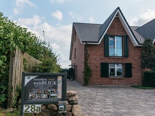 Die Vorderansicht des Hauses