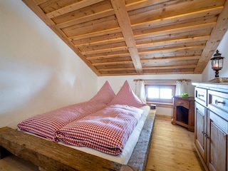 Schlafzimmer (klein)