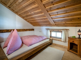 Schlafzimmer 3 (klein)