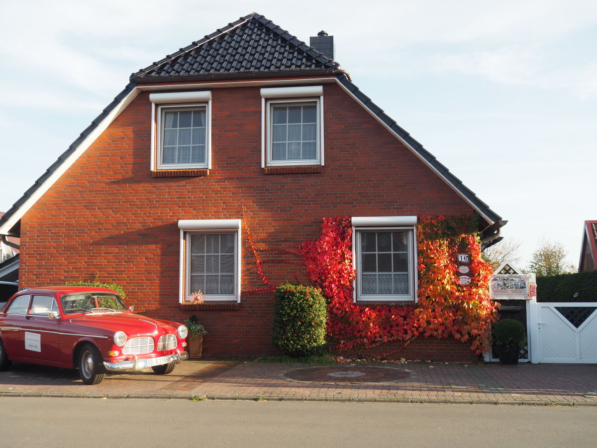 Ferienwohnung "Zum schönen Garten 2", Greetsiel, Familie