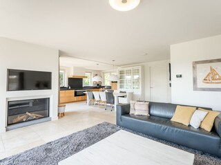 Wohnzimmer mit Gaskamin