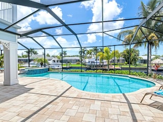 Villa Caribbean Breeze in Cape Coral