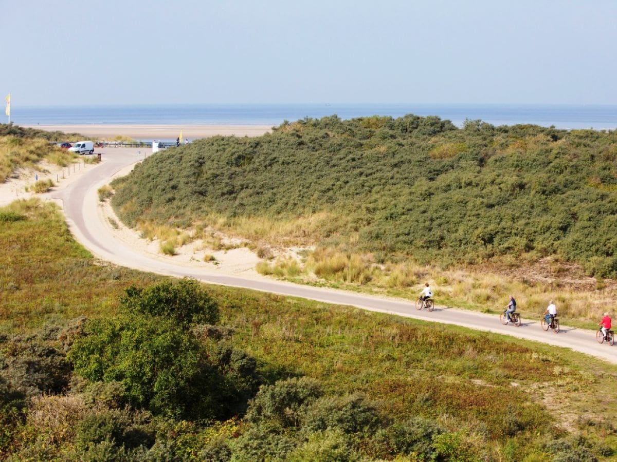 Wander- und Radweg zum Strand