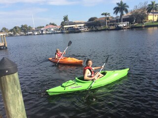 2 Kayaks are waiting for your excursions