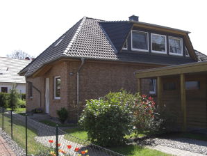 Ferienwohnung Hauff - Prerow - image1