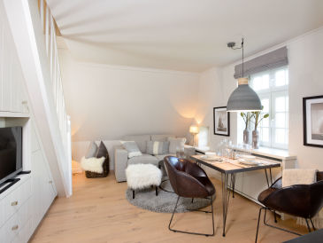 Ferienwohnung Witthüs 15 - stilvoll Wohnen unter Reet