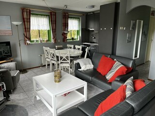 Vakantiehuis Julianadorp Woonkamer 7