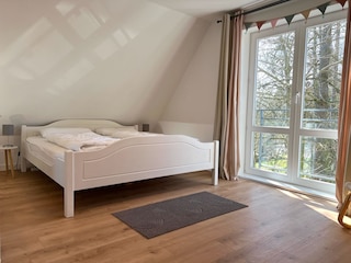 Schlafzimmer 3