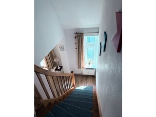 Treppe vom Wohnzimmer ins OG