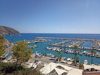 MARINA MORAIRA