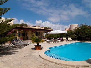 Finca Santanyi Buitenaudio-opname 2