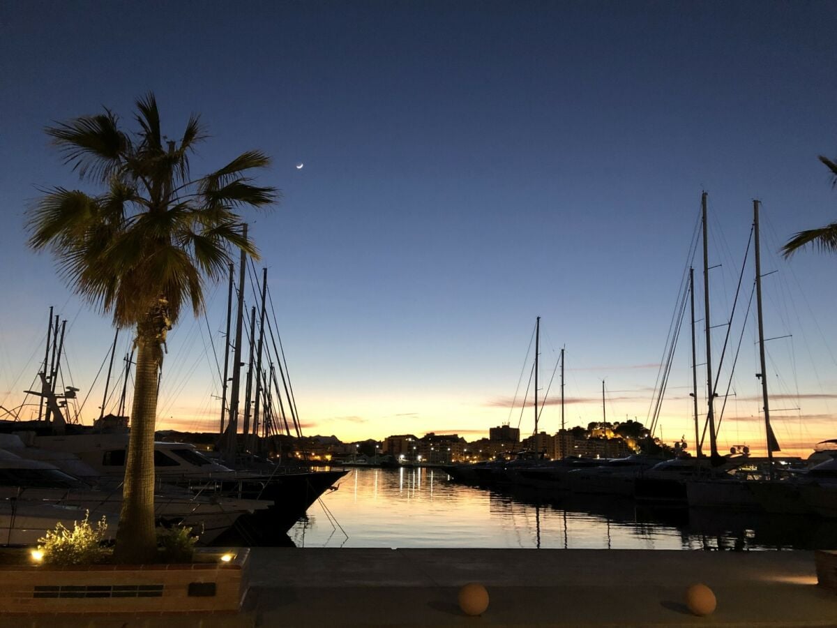 Abendstimmung am Hafen