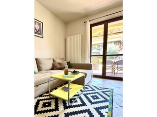 Schlafsofa in Wohnzimmer