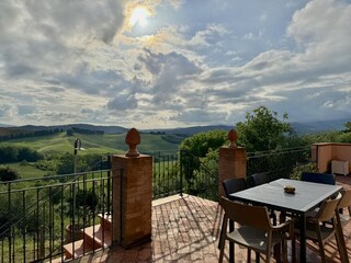 Villa Pomarance Outdoor Recording 7