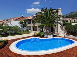 Bol-Villa-Diana-pool