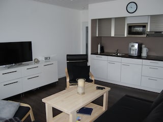 Wohnzimmer mit Küchenzeile