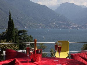 Holiday house Red House - Vista lago