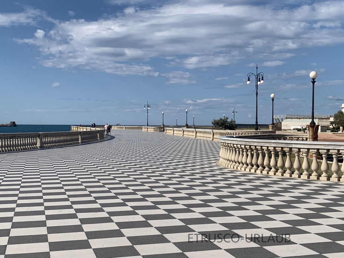 Livorno Piazza Mascagni