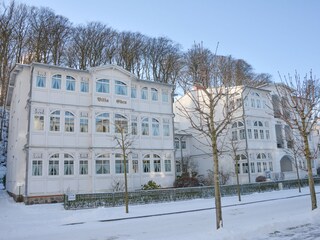 "Villa Eden" II und I im Winter